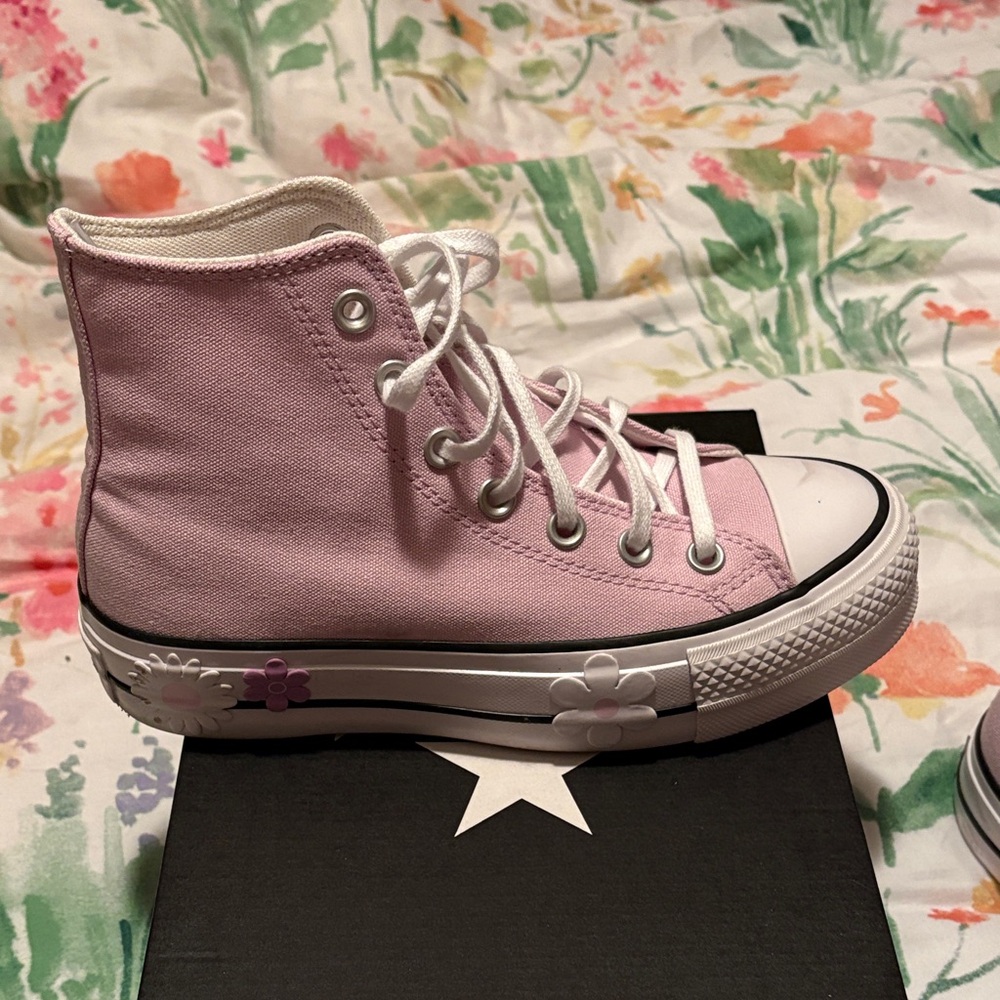 Converse Light Pink Floral High-Tops - Picture 8 of 11